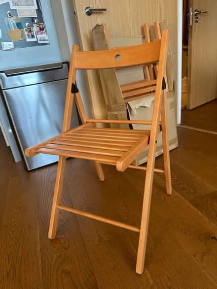 Photo of free 3x wooden folding chairs (Tanner St, SE1) #1