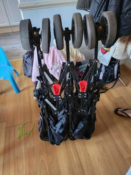 Photo of free maclaren twin techno stroller (SE14) #2