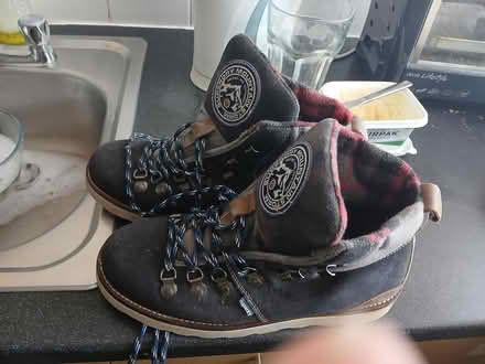 Photo of free Boots/ Size 7 UK (Southall) #2