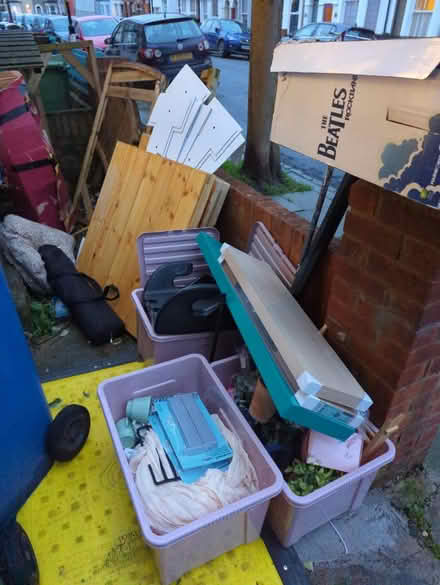 Photo of free Loads of free stuff (East dulwich) #1