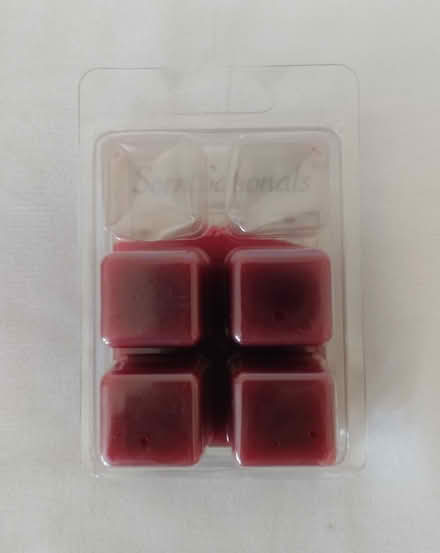 Photo of free Scented Blackberry Wax Cubes (Chestnut Hill, Newton) #2