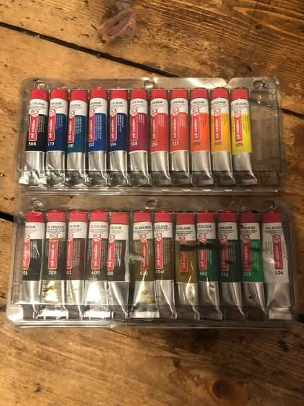 Photo of free Oil paints, linseed oil and mini canvas (Mousehold NR3) #2