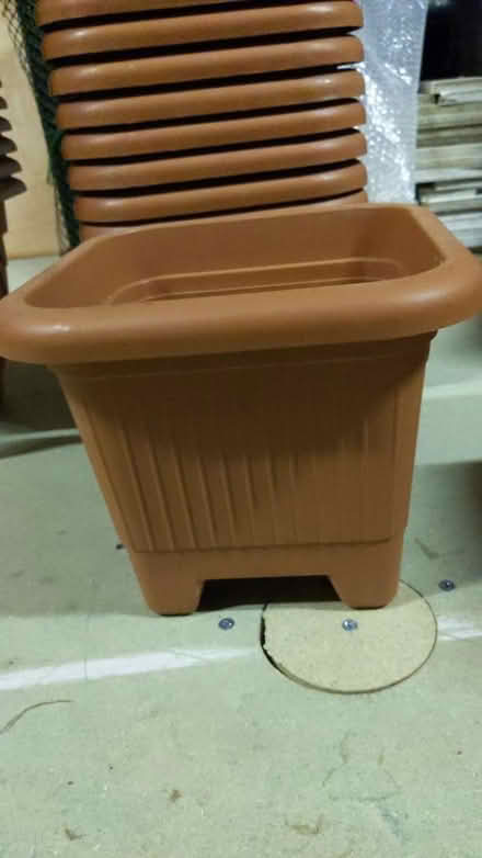 Photo of free Square flower pots (South croydon) #2