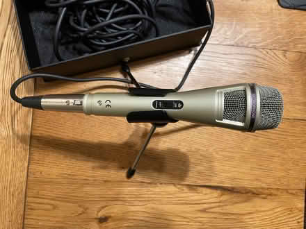 Photo of free Yoga dynamic microphone (Lamplugh CA14) #1