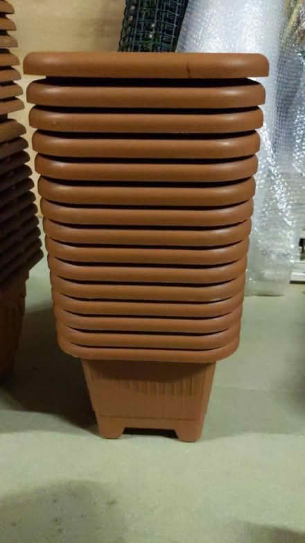 Photo of free Square flower pots (South croydon) #1