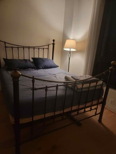 Photo of free 2 Beds (Capitol Hill) #2