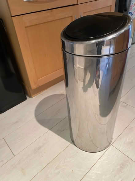 Photo of free Kitchen bin - 30 litre (Stockwell) #1