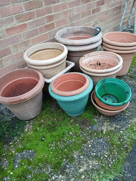 Photo of free Garden pots (Chobham GU24) #2