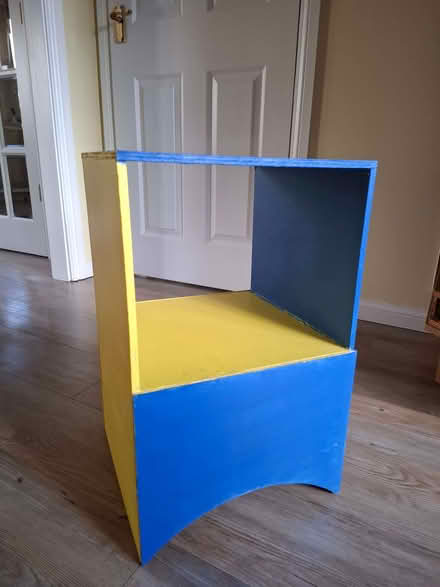 Photo of free Bedside table- yellow and blue (Stonehouse GL10) #1