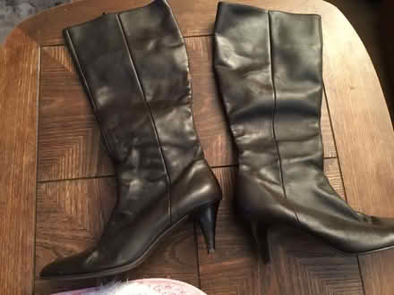 Photo of free Ladies boots and slippers size 5 (TW14 bedfont) #2