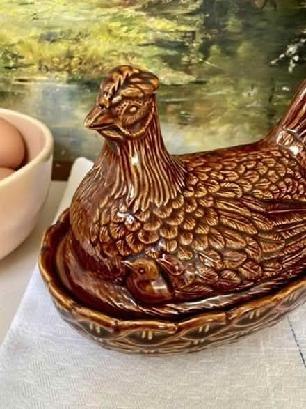 Photo of Portmeirion chicken (RG27 Hartley Whitney) #1