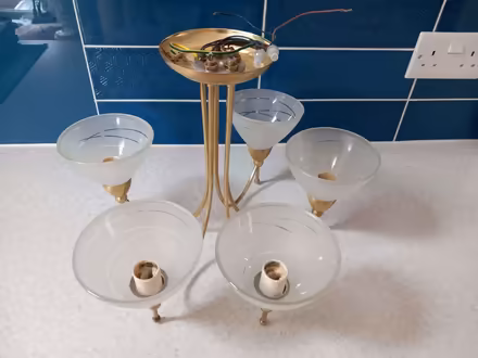 Photo of free 5-bulb ceiling light (Woodley RG5) #1