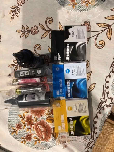 Photo of free Ink cartridges hp printer (Goffs Oak EN7) #1