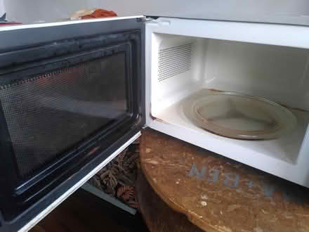 Photo of free Old microwave (Cambridge CB5) #3