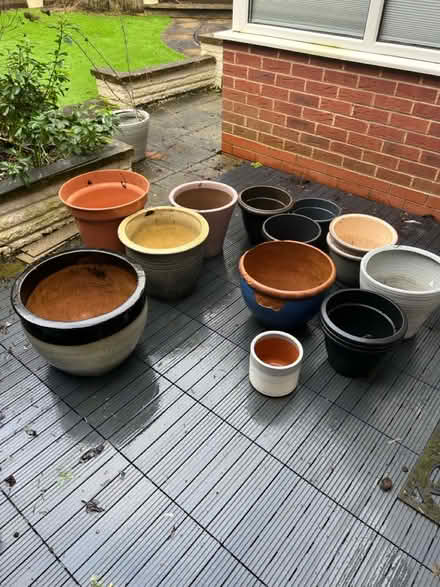 Photo of free Various plant pots (Brownsover) #2