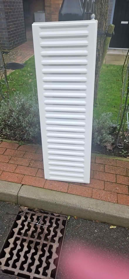 Photo of free White Radiator (Norfolk Park S2) #2