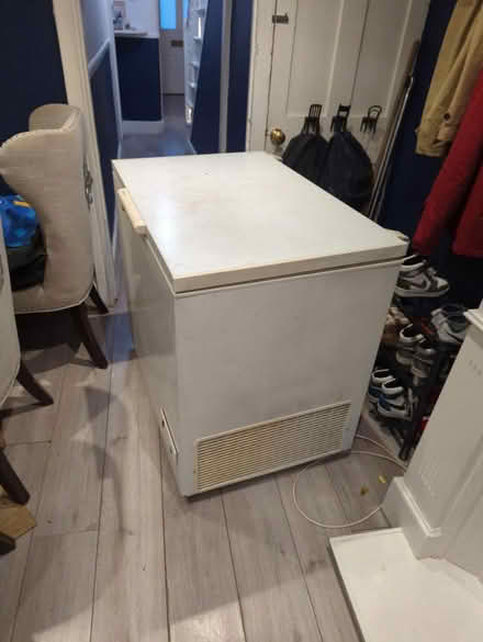 Photo of free Chest freezer (East dulwich) #3