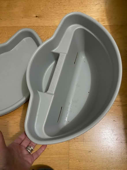 Photo of free Caddy for walking frame (Kingston KT2) #3