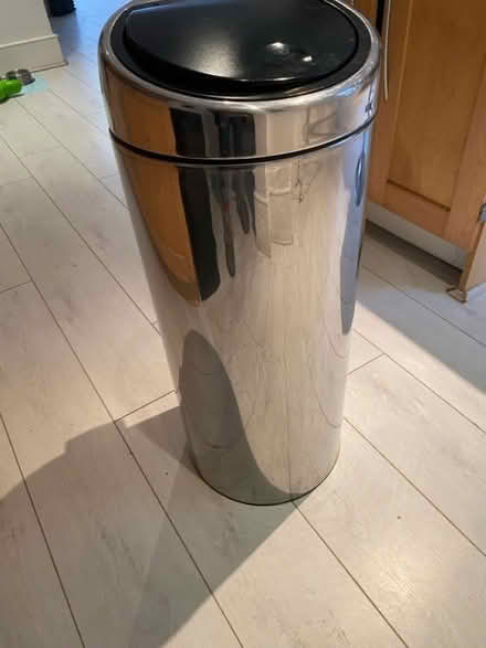Photo of free Kitchen bin - 30 litre (Stockwell) #2