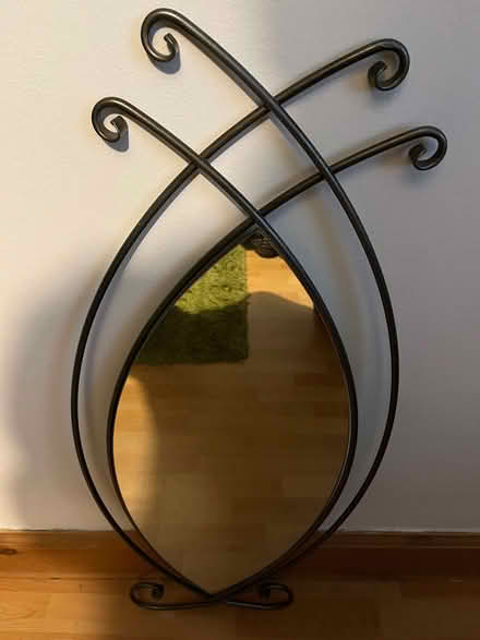 Photo of free mirror (Gyle EH12) #1