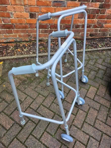 Photo of free Walking frame (Bedford) #2