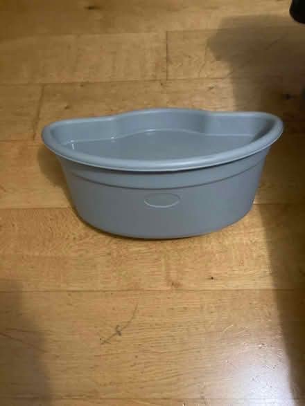 Photo of free Caddy for walking frame (Kingston KT2) #1