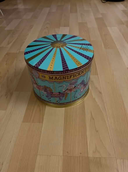 Photo of free Fortum Mason empty tin (SE1) #1