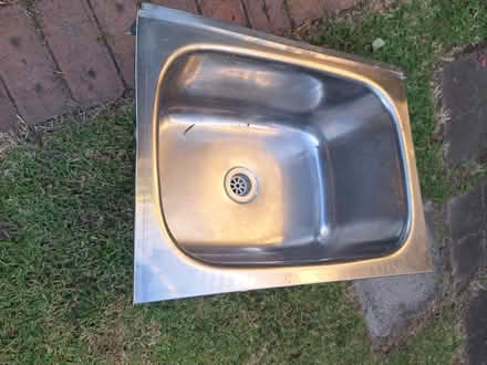 Photo of free Laundry sink (Blackburn North) #1