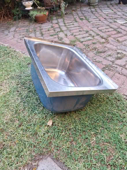 Photo of free Laundry sink (Blackburn North) #3