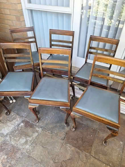 Photo of free Set of 6 antique chairs (Blackburn North) #1
