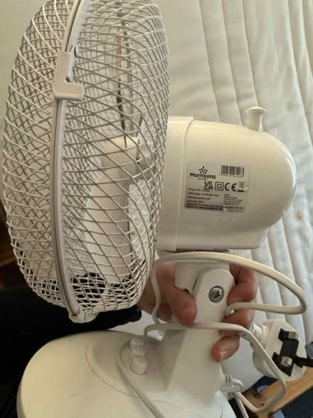 Photo of free Desk fan (Wood Green N22) #2