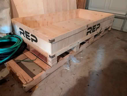 Photo of free Shipping box & pallets (Downtown Oak Park) #1