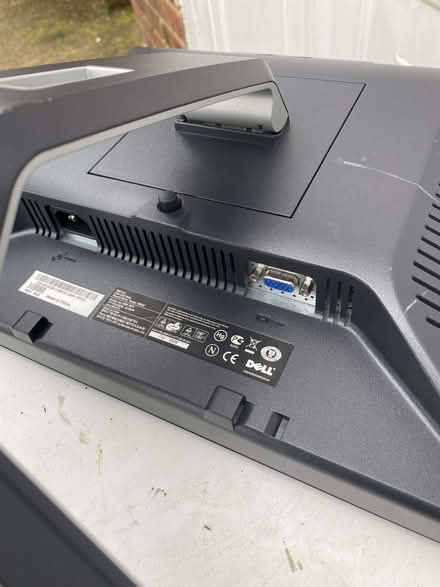 Photo of free Computer monitor, Dell 17" (Berryfield SN12) #2