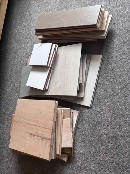 Photo of free Wooden and laminate floor samples (Surbiton KT6) #1