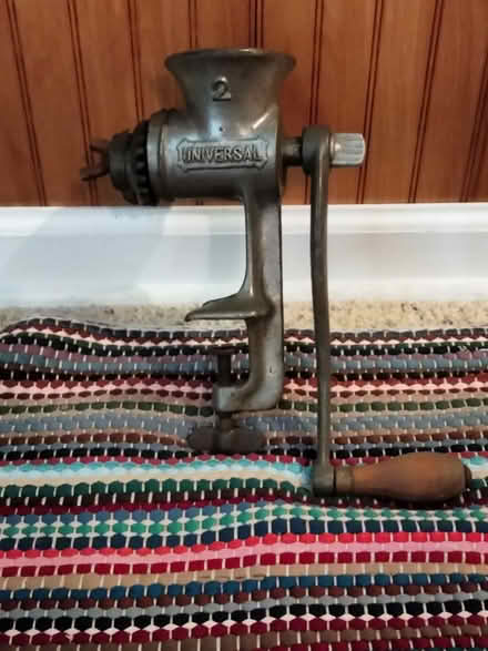 Photo of free antique food/meat grinder (Basking Ridge) #1