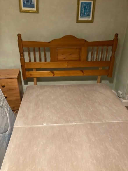 Photo of free Double divan bed with mattress (B312ll) #4
