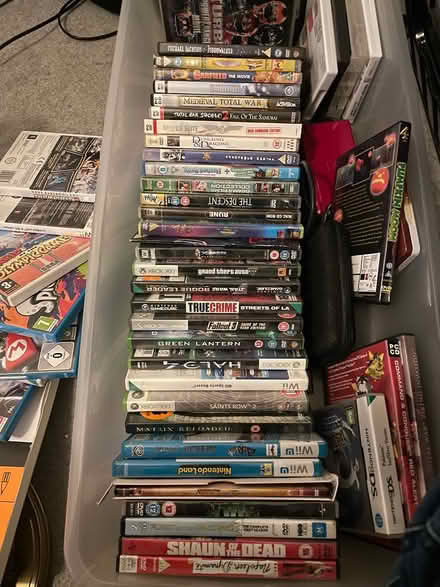 Photo of free Box of assorted games (N70HT) #1