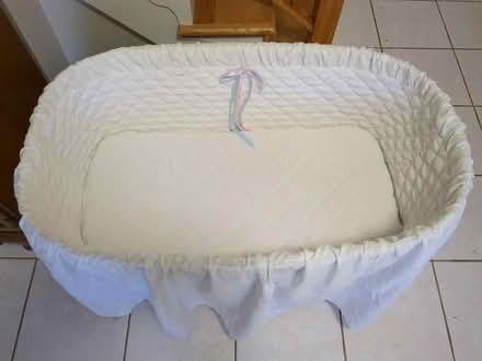 Photo of free Bassinet (Briardale and Bethayres) #2