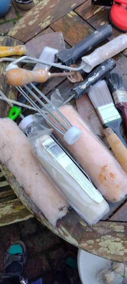 Photo of free Mixture of decorating equipment (st. albans, al4) #1