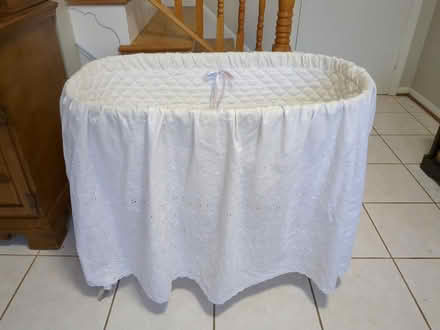 Photo of free Bassinet (Briardale and Bethayres) #1
