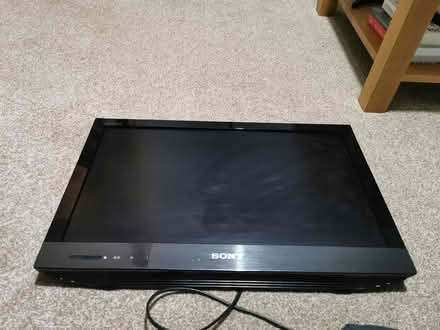 Photo of free Sony Bravia TV 22" FLAT SCREEN (The Nurserylands TW12) #1