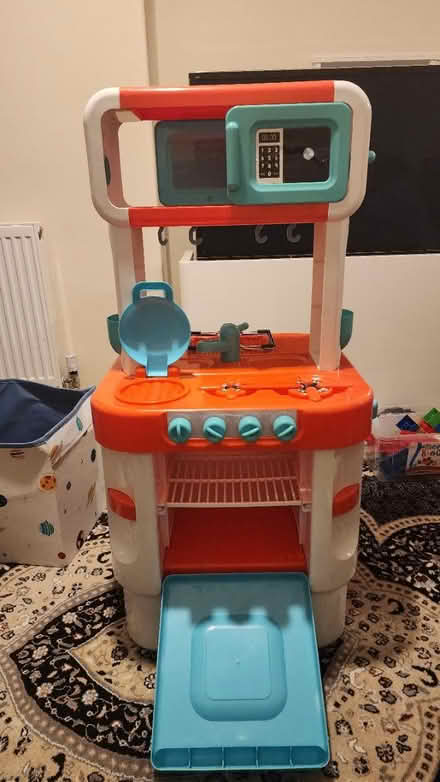 Photo of free Toy kitchen with all accessories (Ham TW10) #1