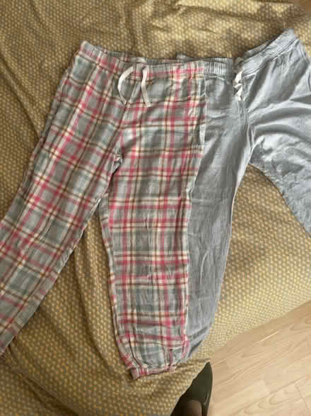Photo of free women’s clothes (NE6) #1