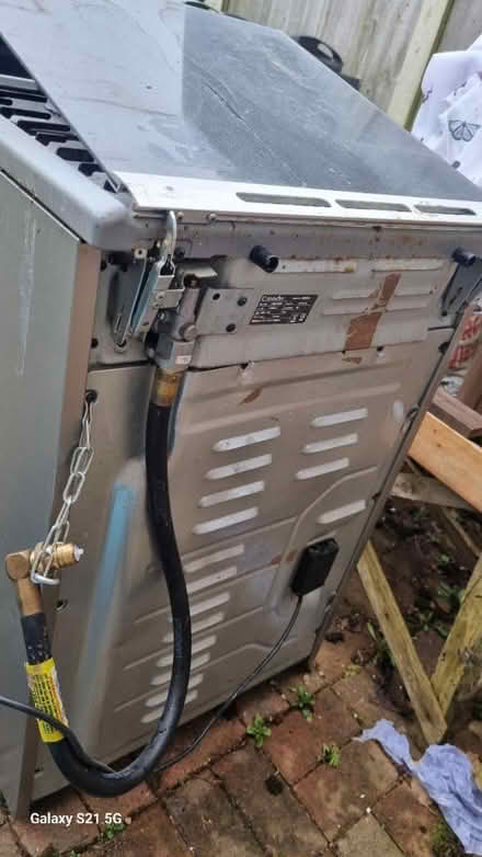 Photo of free Gas cooker (Luton) #3