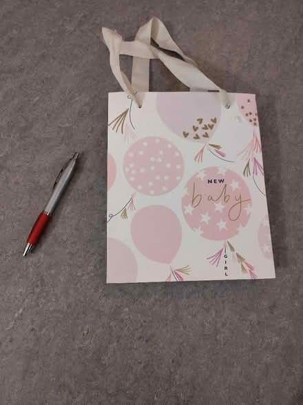 Photo of free Baby girl giftbag 3 (Marshalswick AL4) #1