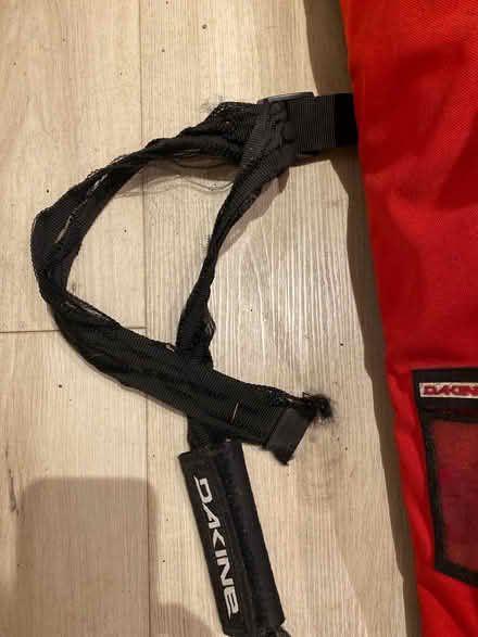 Photo of free Dakine snowboard bag (TW2 Twickenham) #3