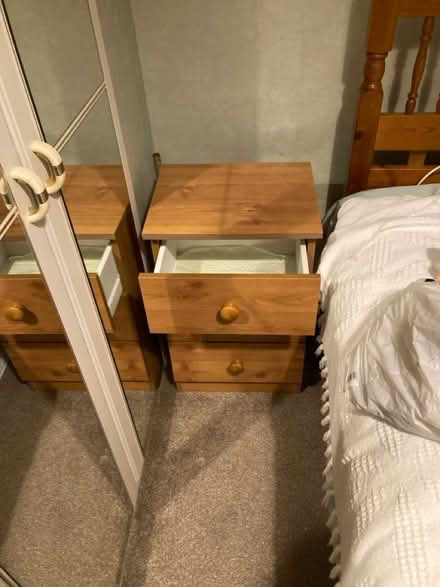 Photo of free Bedside table (B312ll) #2