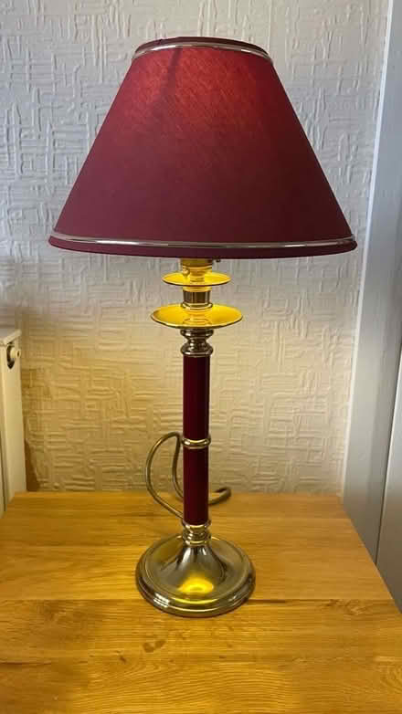 Photo of free Table Lamp with brass effect (Welling DA16) #1