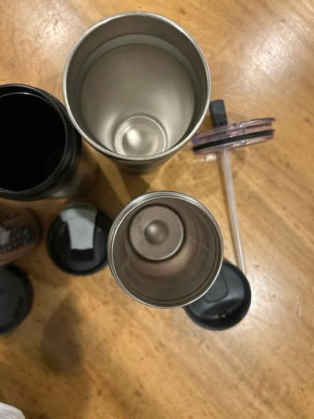 Photo of free Five (5) travel mugs (NW Evanston) #4