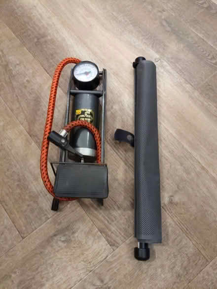 Photo of free Car foot pump +window blind (CV37 Stratford upon Avon) #1